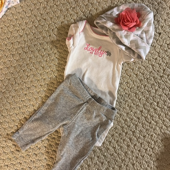 Newborn bundle - Picture 4 of 11